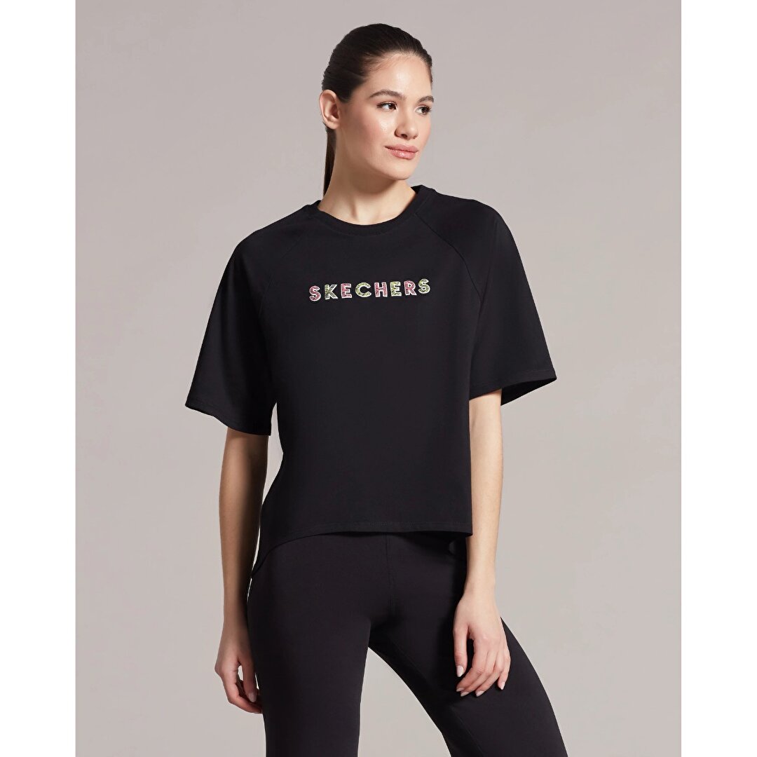 Skechers Graphic Crew Neck Kadın Siyah Bisiklet Yaka Tişört