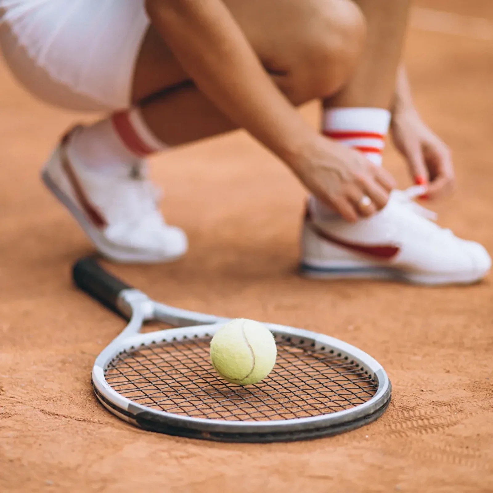 Tenis Ayakkabısında Kort Zeminine Göre Doğru Seçim