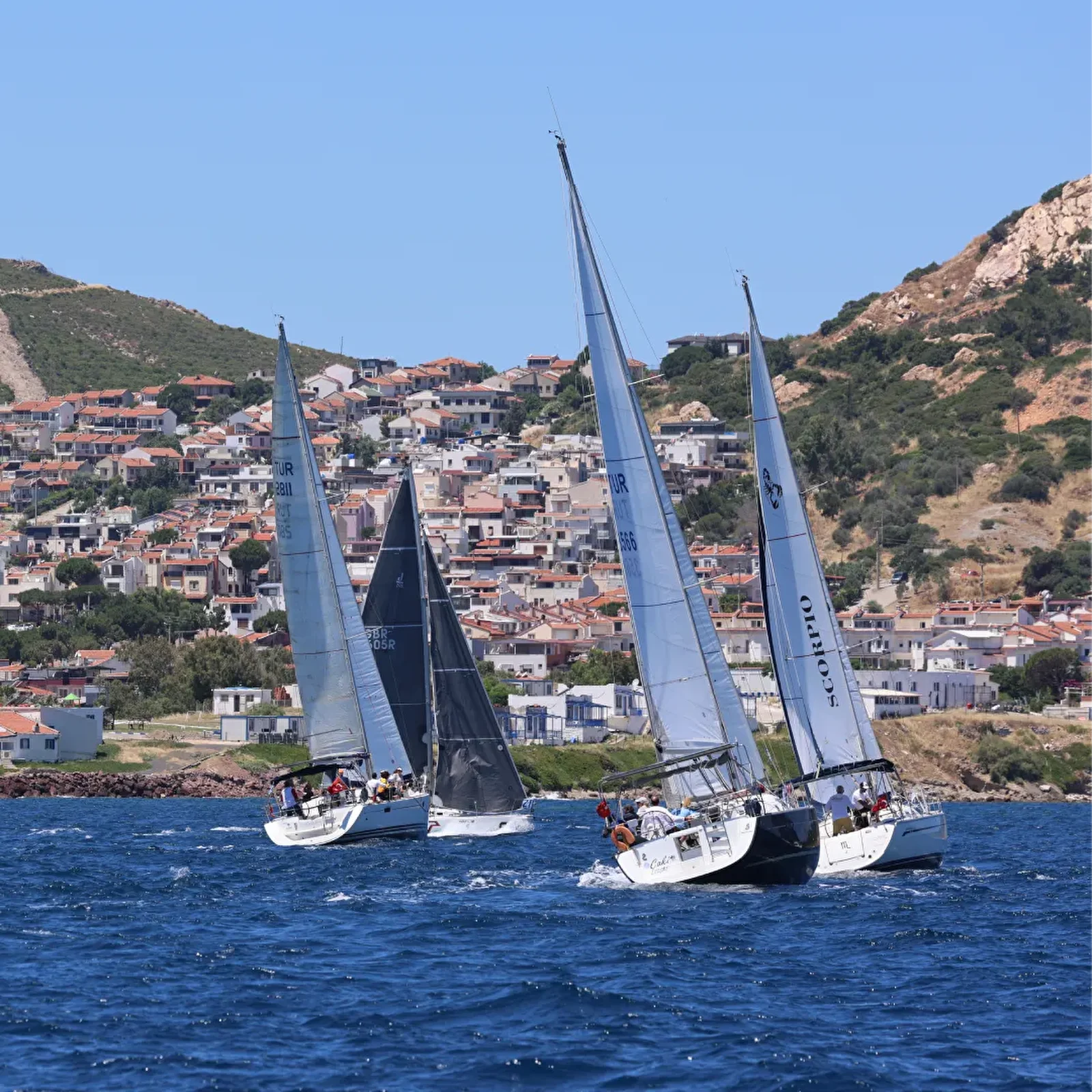 Yenifoça Summer Cup'ta Sporthink Coşkusu Denize Açıldı