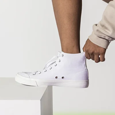 Minimal Sneaker Seçimi
