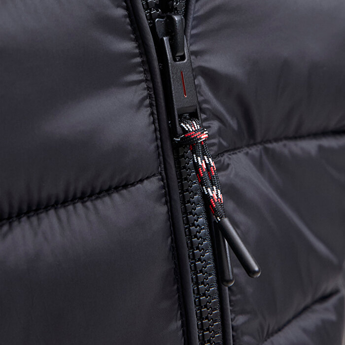 Jack&Jones Bradley Light Puffer Hood Erkek Siyah Kapüşonlu Mont