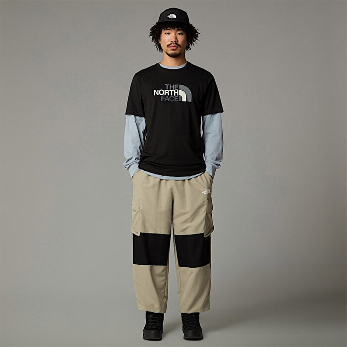 The North Face Easy Erkek Siyah Yuvarlak Yaka Tişört