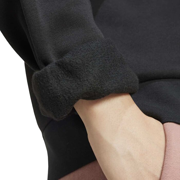 adidas Small Logo Feel Cozy Kadın Siyah Bisiklet Yaka Sweatshirt