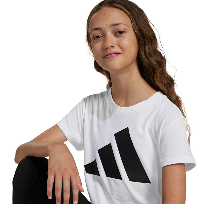 adidas Essentials Çocuk Beyaz Yuvarlak Yaka Tişört