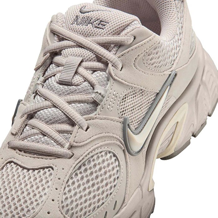 Nike V5 Rnr Kadın Kahverengi Spor Ayakkabı