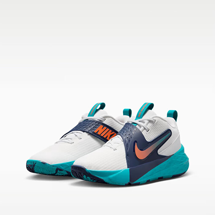 Nike Team Hustle D 12 Çocuk Beyaz Basketbol Ayakkabısı