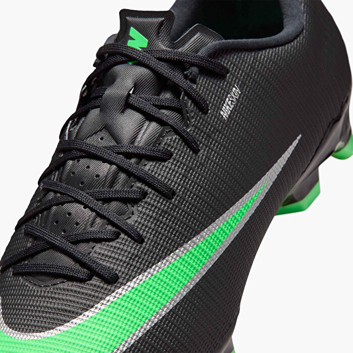 Nike Vapor 17 Academy Fg/Mg Erkek Siyah Krampon
