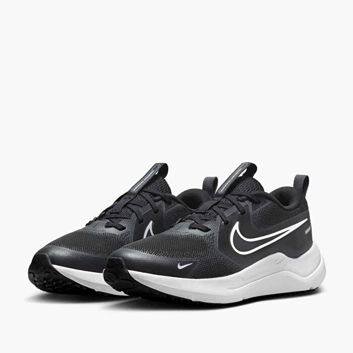 Nike Cosmic Runner Çocuk Siyah Koşu Ayakkabısı