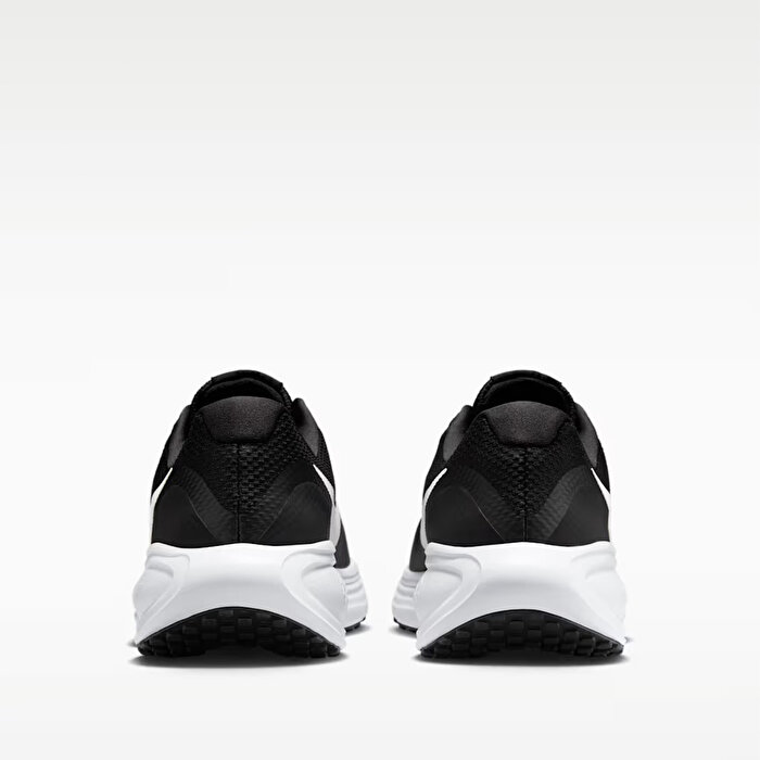 Nike Revolution 8 Erkek Siyah Koşu Ayakkabısı