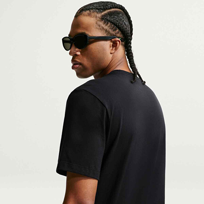 Nike Sportswear Swoosh Erkek Siyah Tişört