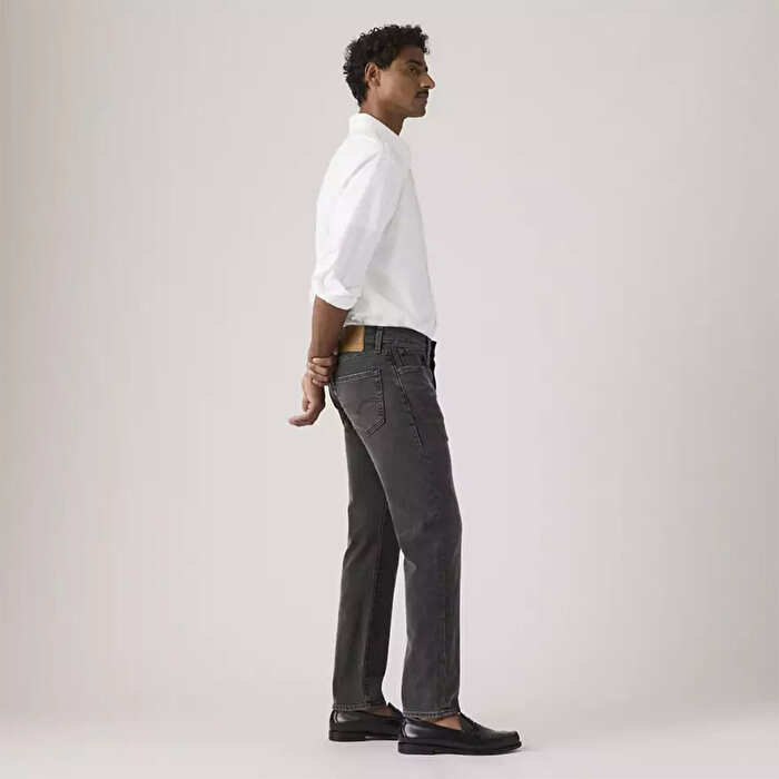 Levi's 502 Regular Taper Erkek Siyah Jean