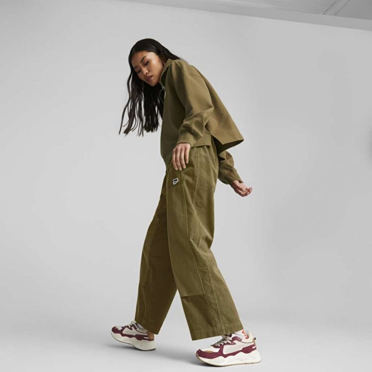 Puma Downtown Corduroy Kadın Yeşil Eşofman Altı 62145793 - Sporthink