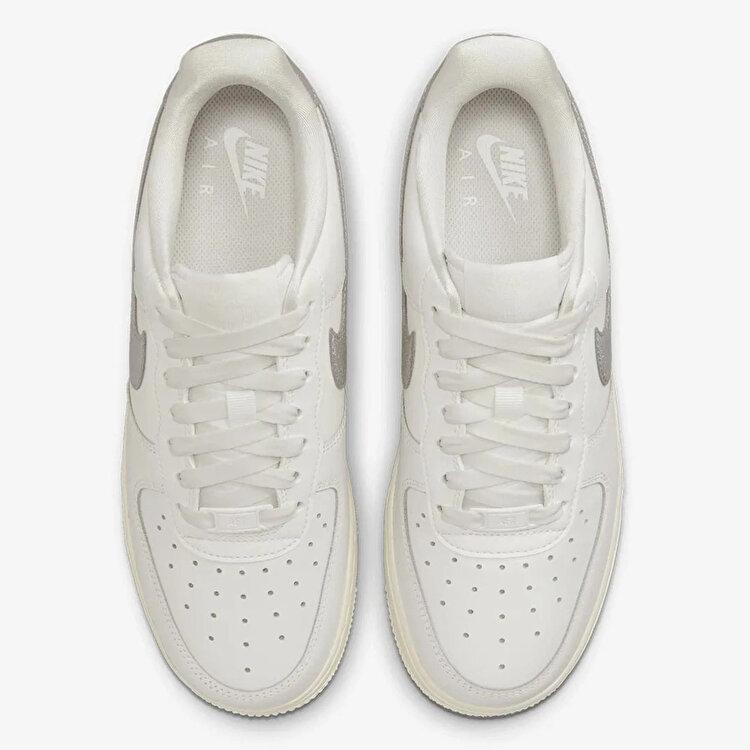 Nike Air Force 1 07 Essentials Trend Kadın Beyaz Sneaker DQ7569