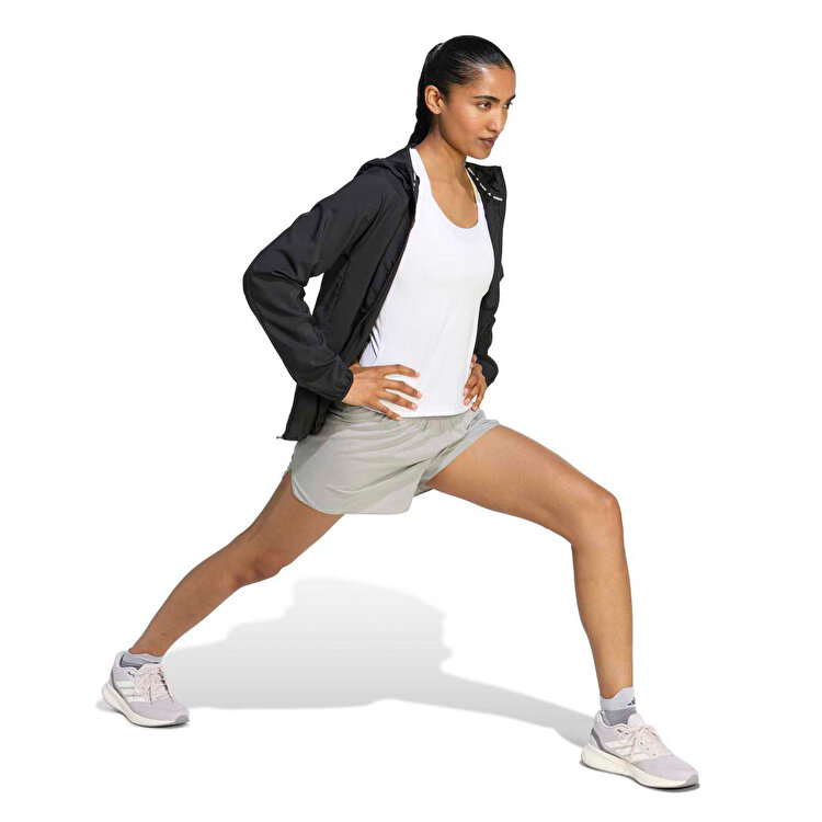 adidas Running Essentials Kadın Beyaz Yuvarlak Yaka Atlet