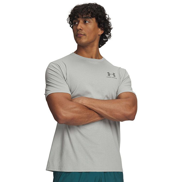 Under Armour Sportstyle Left Chest Erkek Gri Tişört