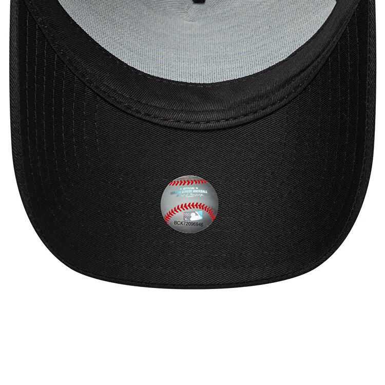 New Era Metallic Eframe Neyyan Siyah Şapka
