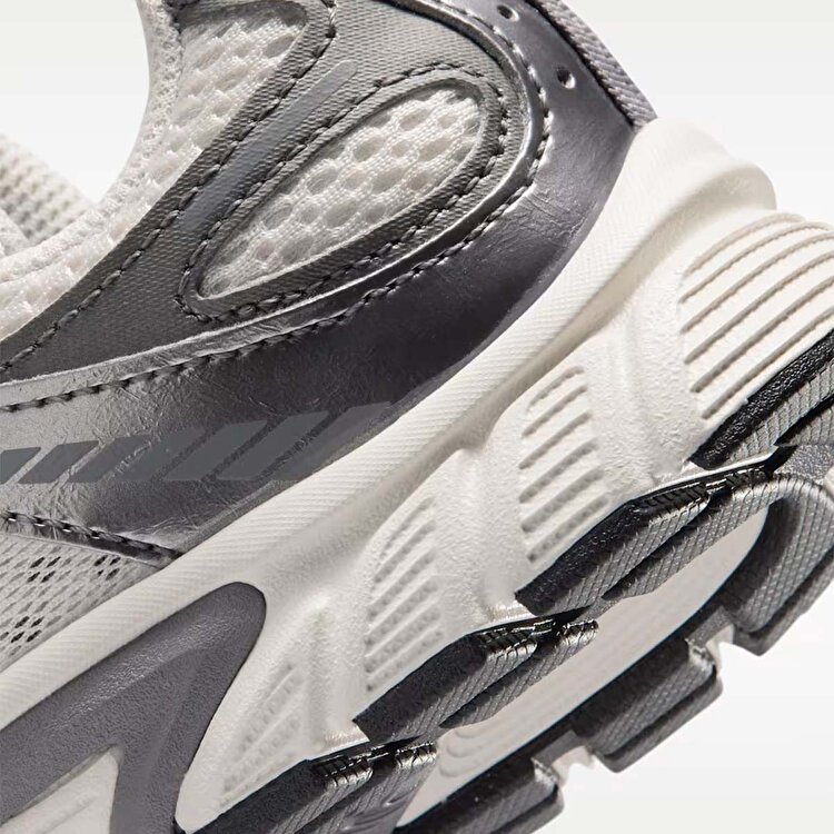 Nike V5 Rnr E Çocuk Gri Spor Ayakkabı