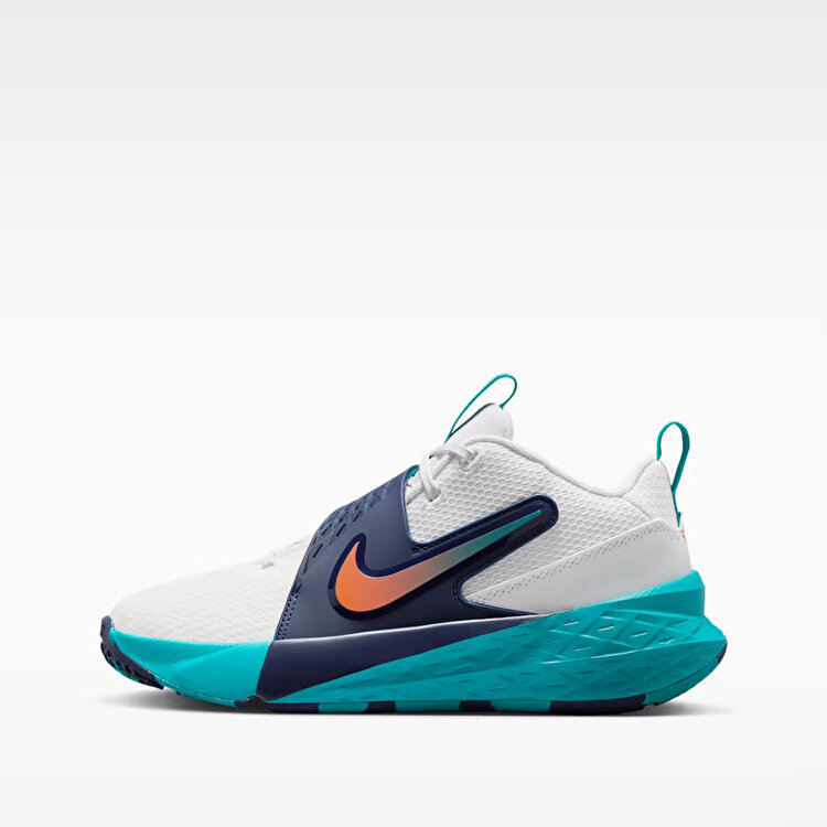 Nike Team Hustle D 12 Çocuk Beyaz Basketbol Ayakkabısı