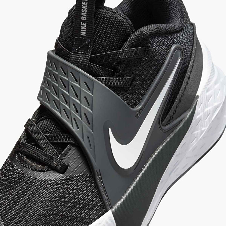 Nike Team Hustle D 12 Çocuk Siyah Basketbol Ayakkabısı