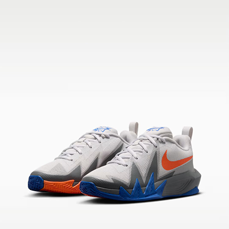 Nike St Dynamite Çocuk Gri Basketbol Ayakkabısı
