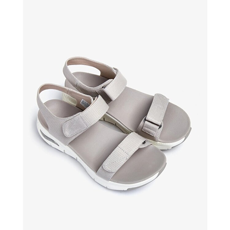 Skechers Arch Fit Kadın Gri Sandalet - Görsel 5