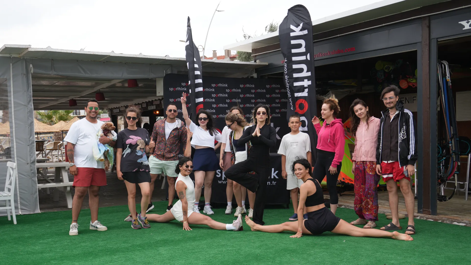 Yenifoça Summer Cup'ta Sporthink Coşkusu Denize Açıldı