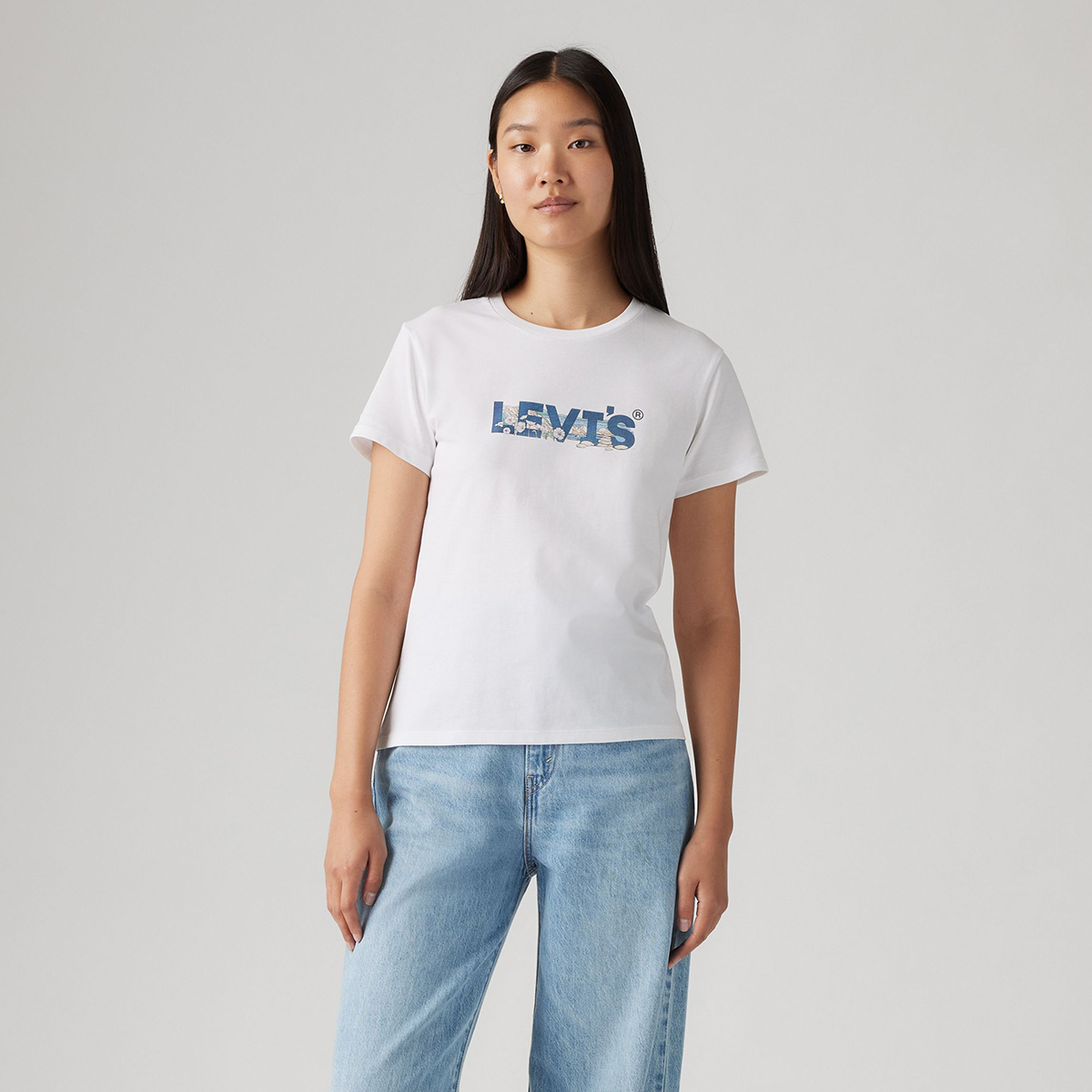 Levi's The Perfect Kadın Beyaz Yuvarlak Yaka Tişört A2086-0377